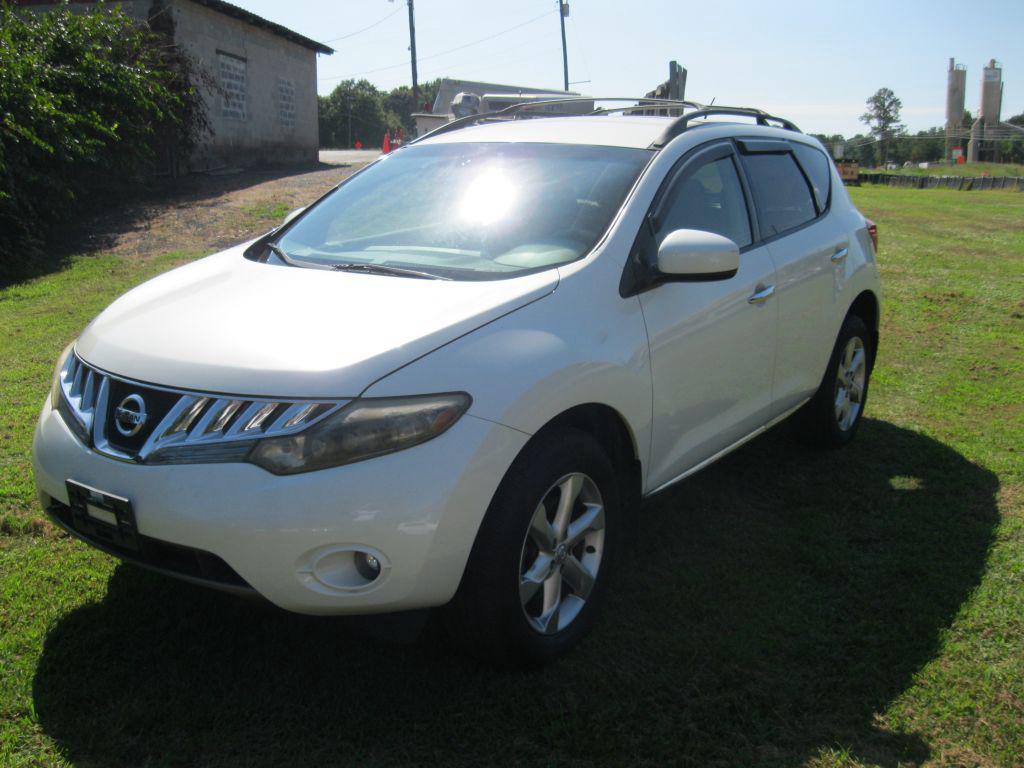 Nissan Murano  S  4d Suv Aw