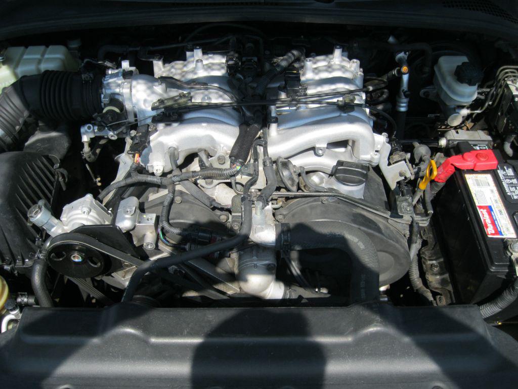 2004 Kia Sorento EX - Photo 11