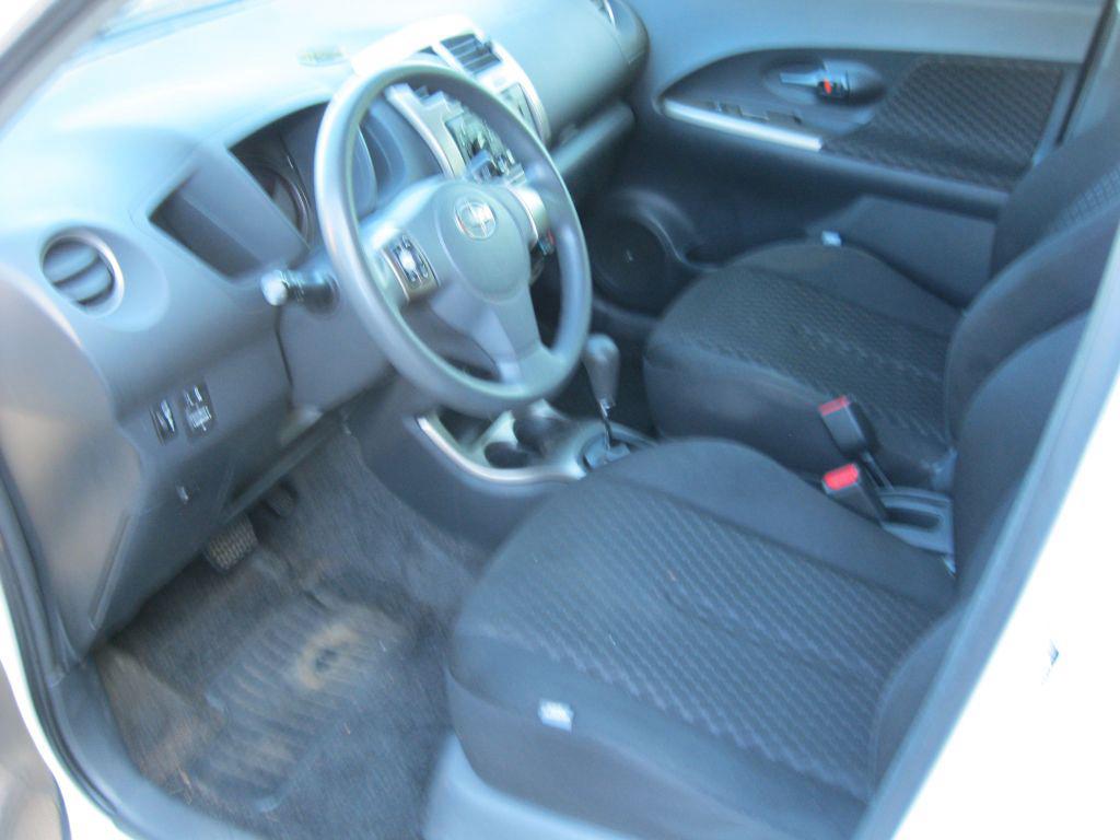 2013 Scion xD 10 Series - Photo 9