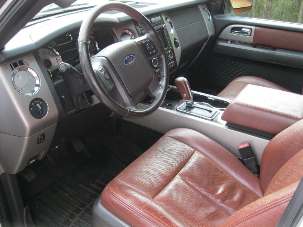 2013 Ford Expedition King Ranch - Photo 9