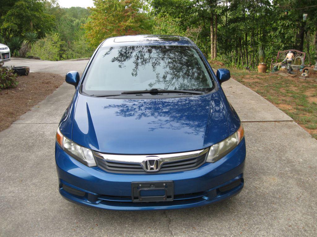Honda Civic photo 2