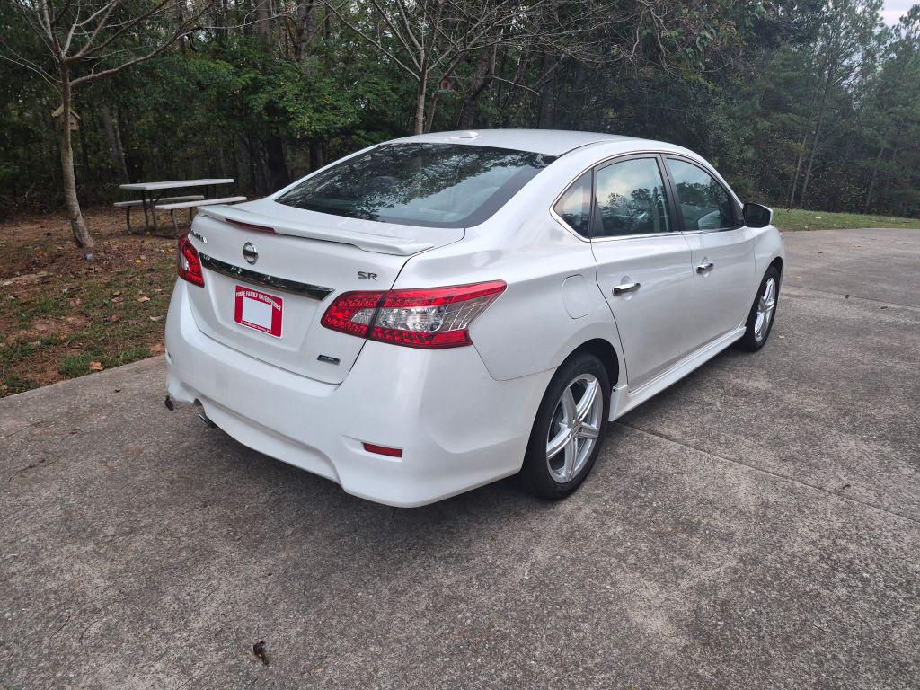 Nissan Sentra photo 5